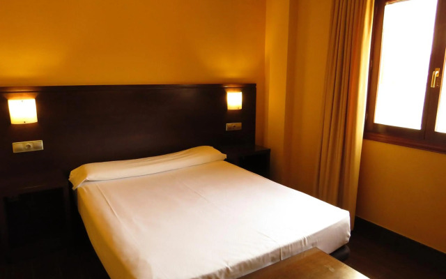 Euba Hotel