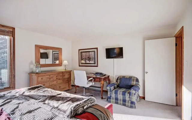 2019 Lodgepole 2 Bedroom Condo by RedAwning