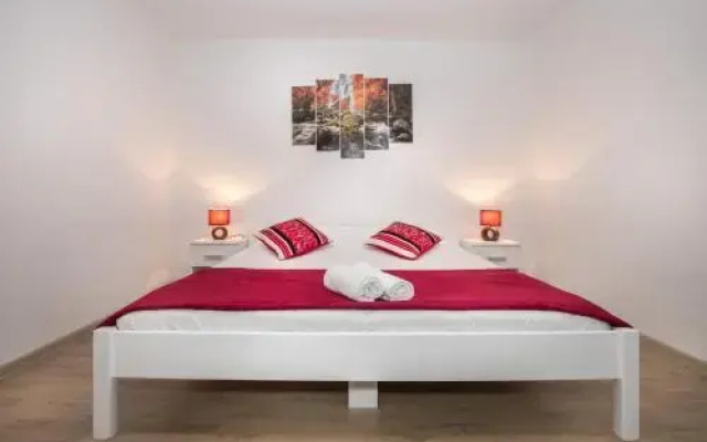 Apartment Maja