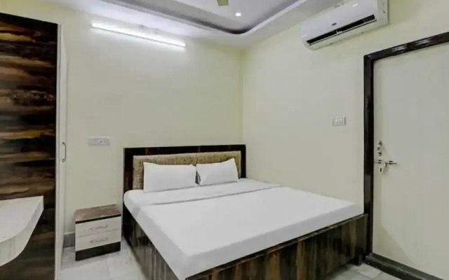 Hotel O Sna Grand Near Sudarshan Cinema