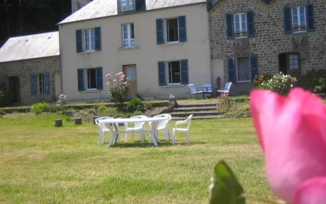 Au Fief des Amis du Mont