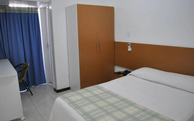 Hotel Algas Marinhas