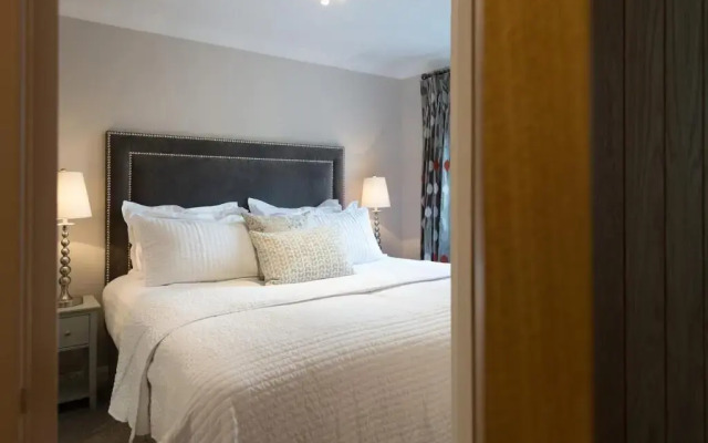 The Mews, York Place by Harrogate Serviced Apartments