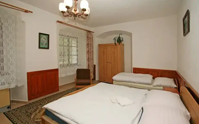 Zamek Jindrichovice