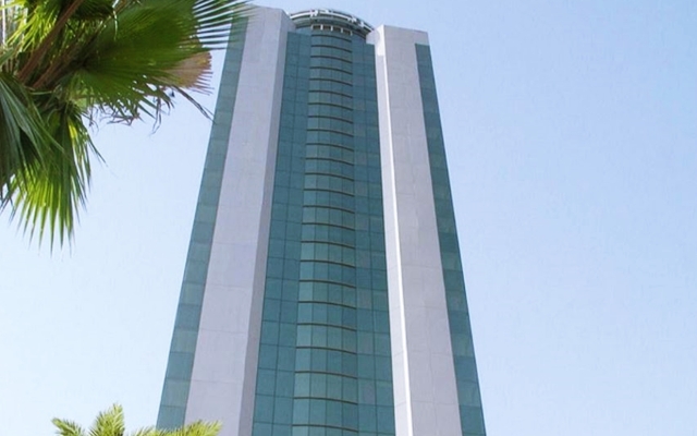 Le Royal Tower Hotel вид на фасад