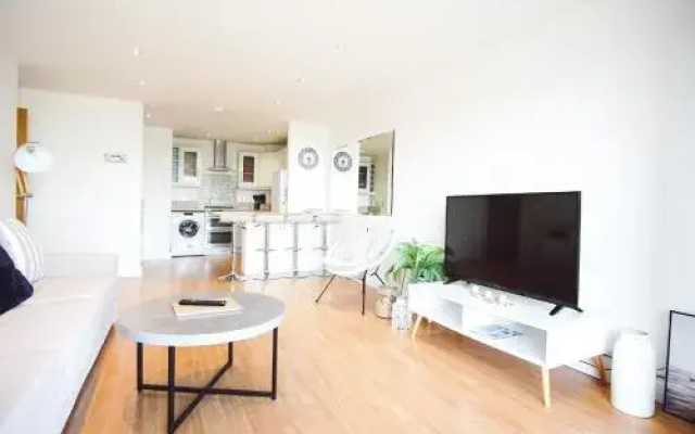 23 Horizons apartment