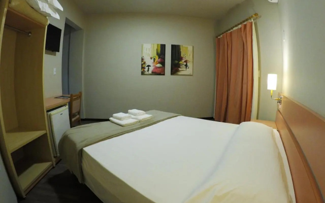 Real Nob Hotel