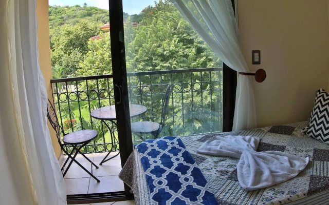 The Oaks Tamarindo Condominiums