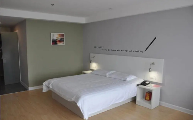 Motel 168