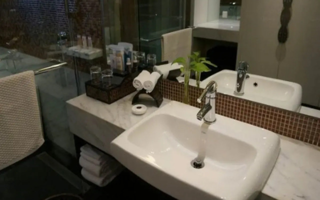 Jiaxing Moon River Junlan Vacation Apartment
