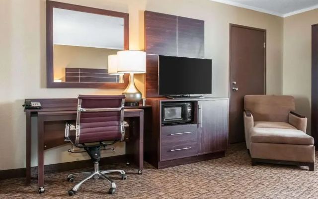 Comfort Inn