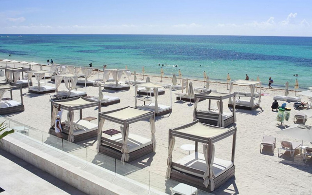 Villas Sacbe Condo Hotel and Beach Club