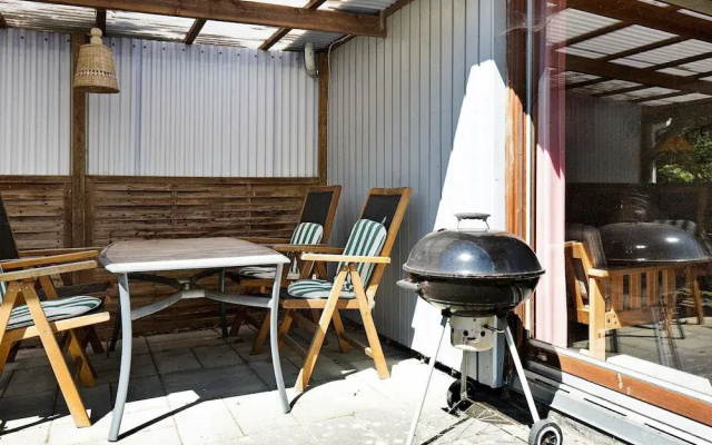 Cozy Holiday Home in Vaeggerlose With Roofed Terrace
