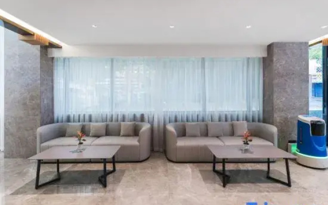 Wanxin R Hotel