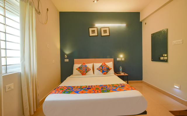 FabHotel Sasti Inn