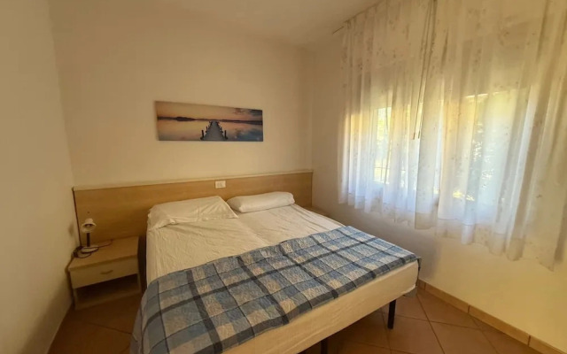 Cozy Flat With Private Parking in Rosolina Mare