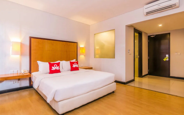 ZenRooms Kuta Poppies Lane