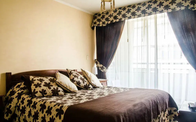 Almond Suites General Jofré