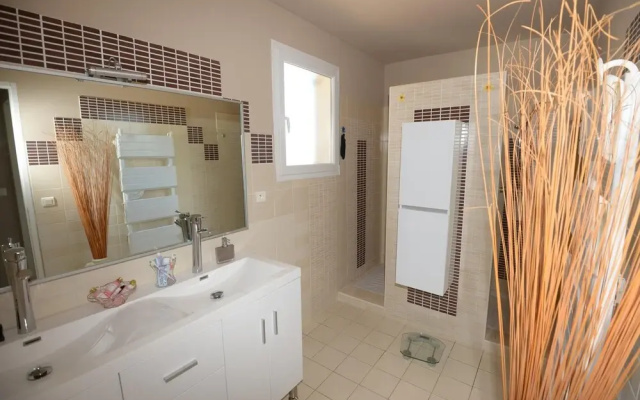 Villa With 3 Bedrooms in Ville-di-pietrabugno, With Wonderful sea View