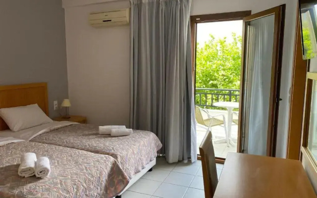 Triton Authentic Cretan Hotel