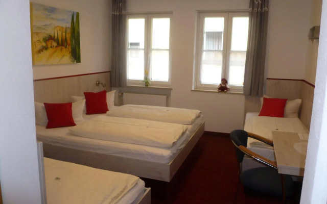 Hotel Wilder Mann Ristorante Pizzeria Lo Scoglio