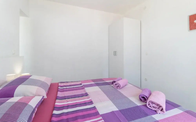 Amazing Home in Dramalj With Wifi and 2 Bedrooms