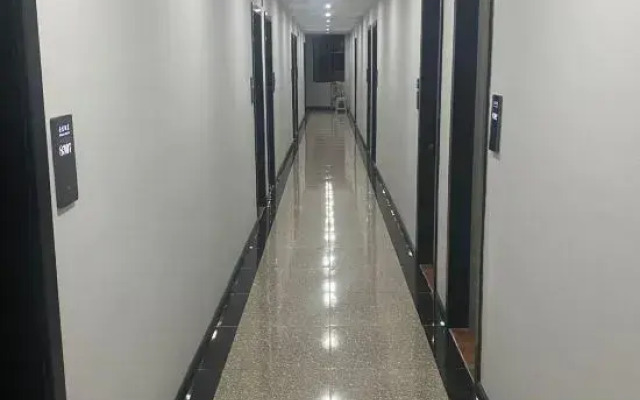 Xingyi Rongfa Boutique Hotel