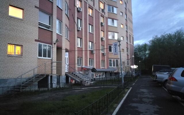 Гостиница Hostel Mors в Тюмени 1 отзыв об отеле, цены и фото номеров - забронировать гостиницу Hostel Mors онлайн Тюмень вид на фасад