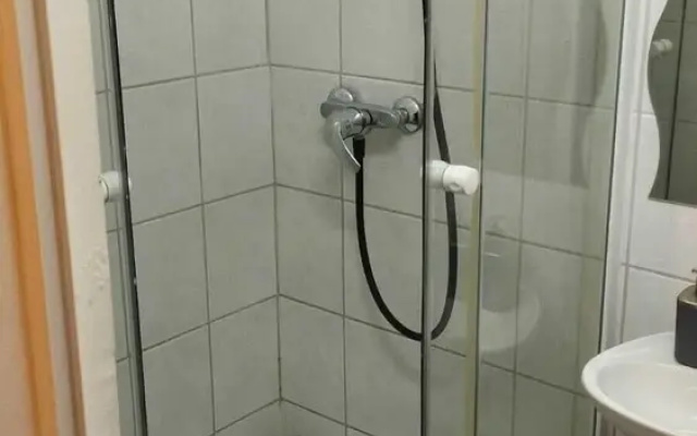 Affordable 1BR Apt Near Schönbrunn