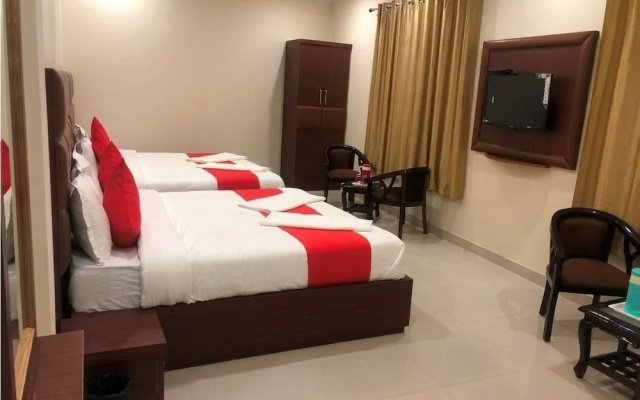 Hotel Dev Ganga