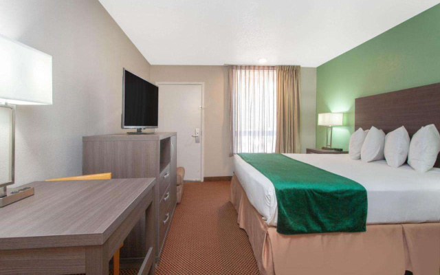 Grand Hotel Orlando at Universal Blvd - Shuttle to Theme Parks
