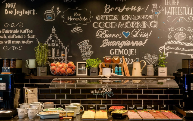 Motel One Frankfurt-East Side
