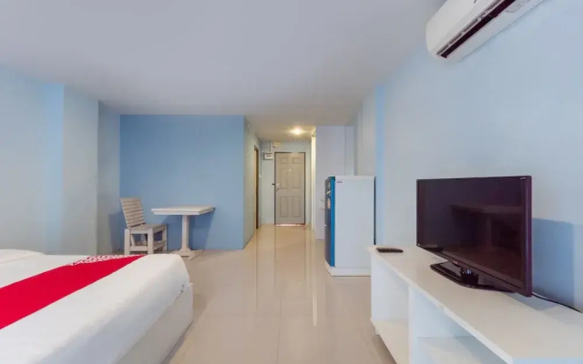 V Place Apartment