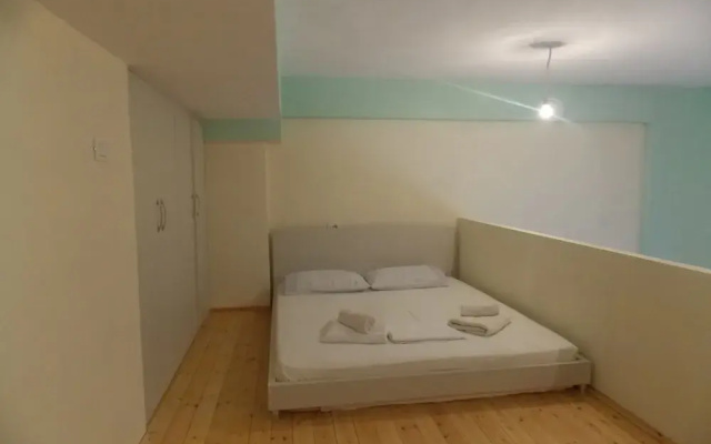 Angela Apartments