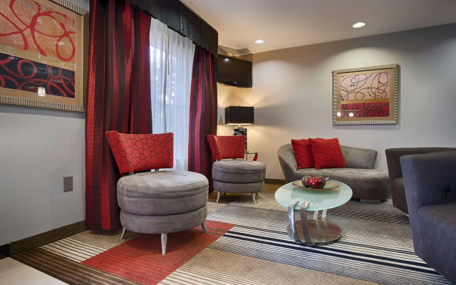 Best Western Plus Goodman Inn & Suites