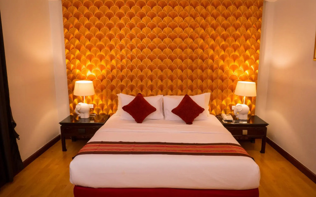 Atrium Boutique Hotel