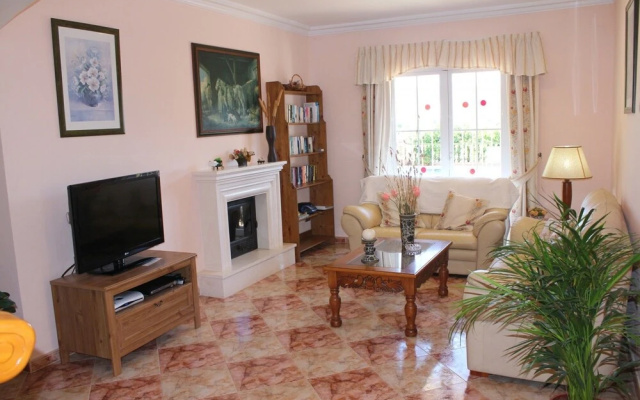 Villa Mercedes Canovas Nerja