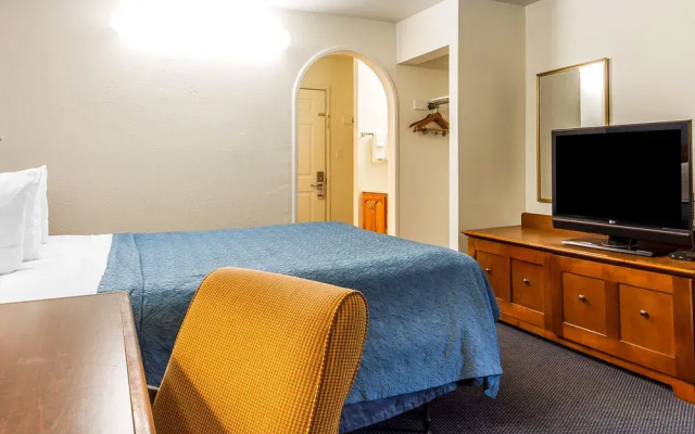 Quality Inn