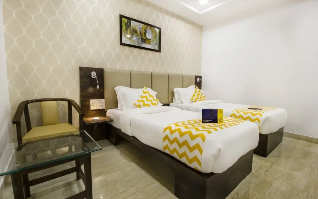 FabHotel SS Grandeur