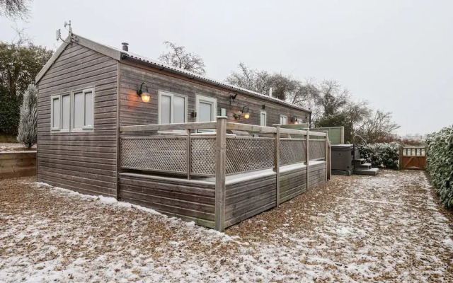 Grouse Lodge