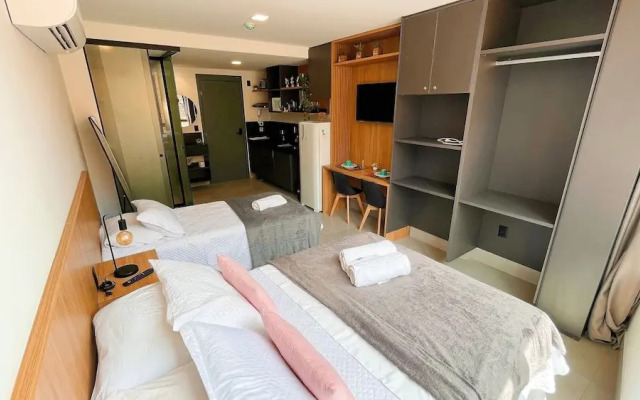 Studios Get Sense - by Living