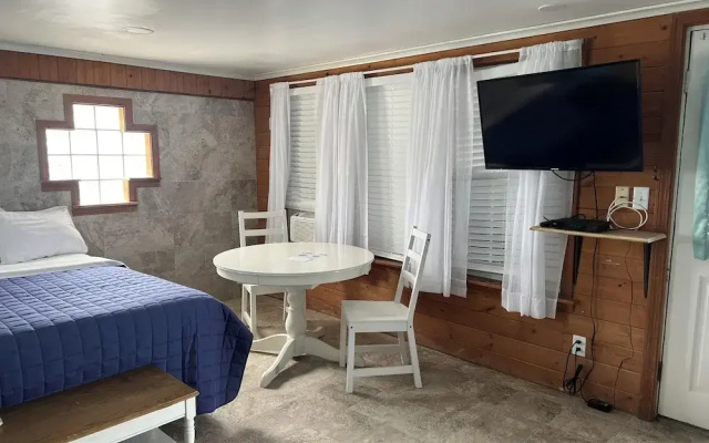 Nautical Motel
