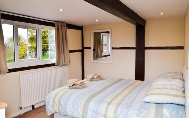 Wrenbury Mill Apartment