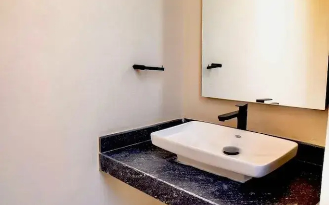 Great Located Studio PH With Private Pool by Waves Management