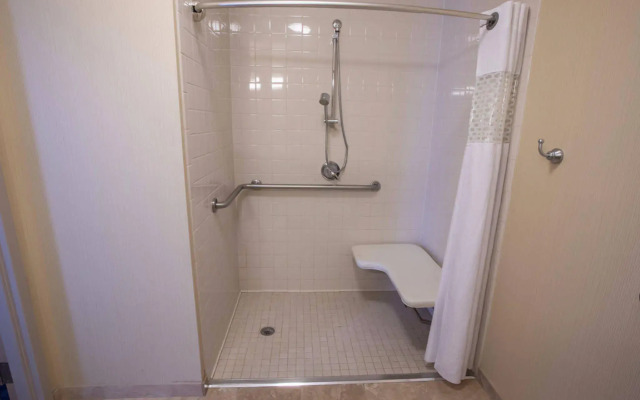 Hampton Inn & Suites Tilton