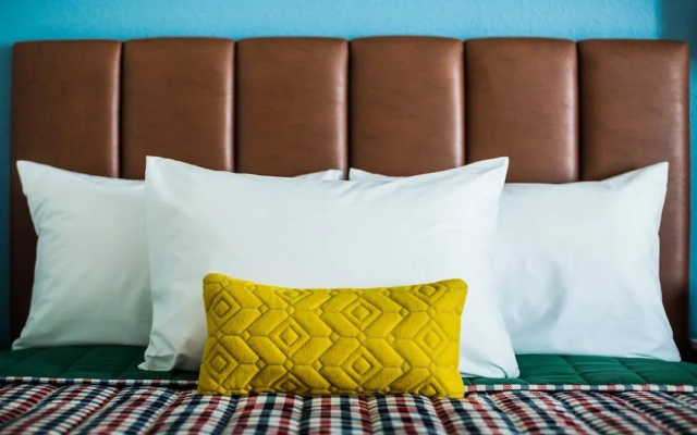 Uptown Suites Extended Stay Denver CO – Centennial