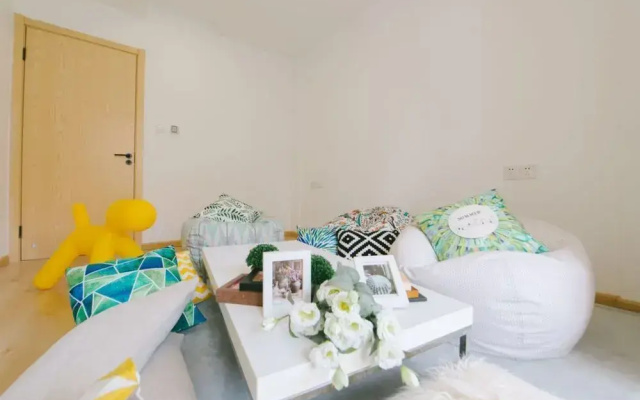 Homelike Villa Party Pujiang Town