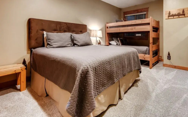 Park Place Condos by CRMR
