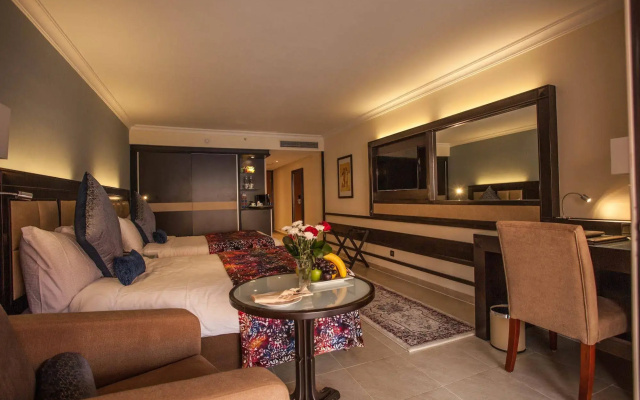 Savoy Le Grand Hotel