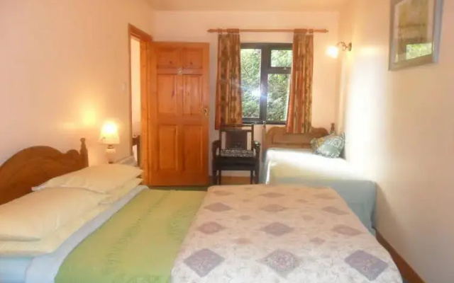 Glen House Room